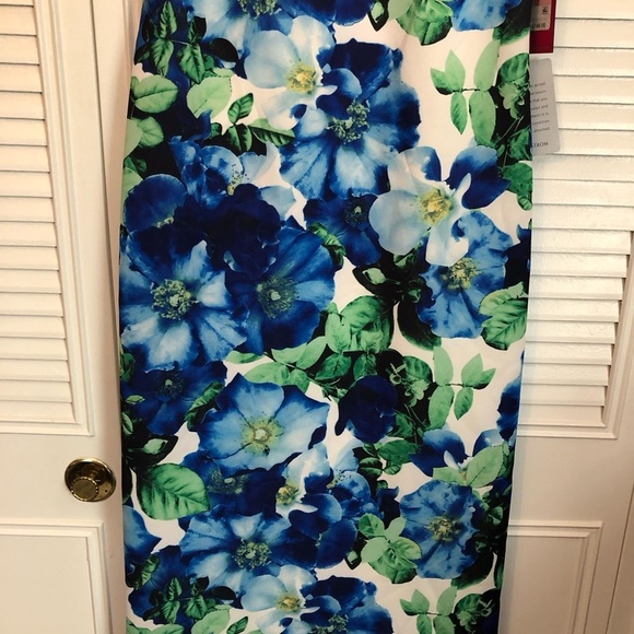 Vince Camuto Blue and Green Floral Midi Dress - Picture 3 of 15
